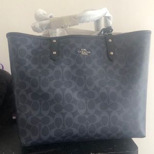 Coach tote bag